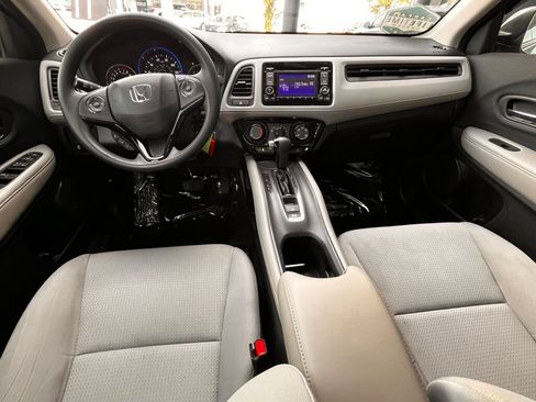 Used 2021 Honda HR-V LX image 23