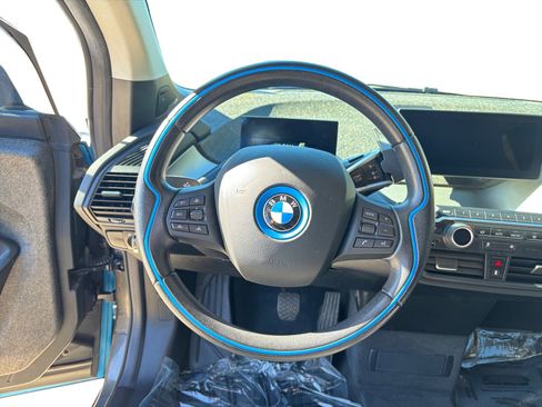 Used 2018 BMW i3 image 12