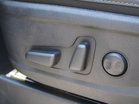 New 2025 Kia Telluride S image 21