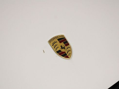 Used 2025 Porsche Macan image 29