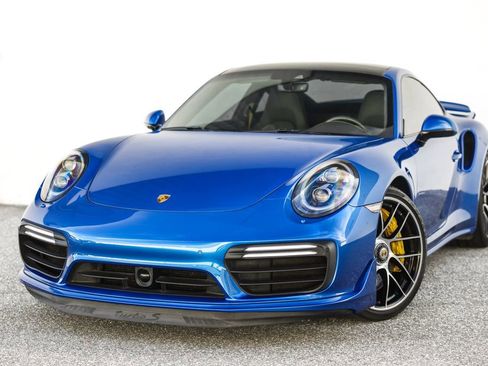 Used 2017 Porsche 911 Turbo S image 11
