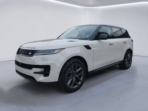 New 2026 Land Rover Range Rover Sport SE AWD/4WD image 2