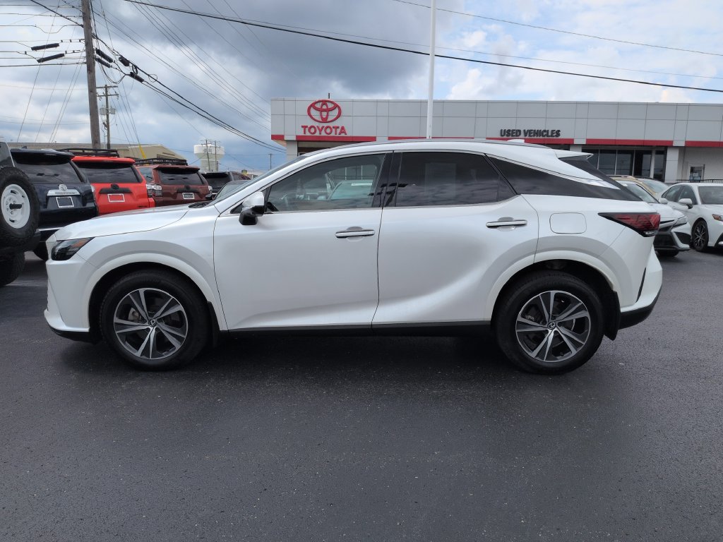 Used 2024 Lexus RX 350 Premium w/ Convenience Package AWD/4WD image 2