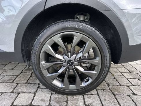 Used 2023 Kia Sorento SX Prestige AWD/4WD image 11