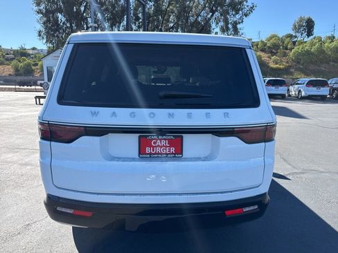 New 2025 Jeep Wagoneer Series II image 6