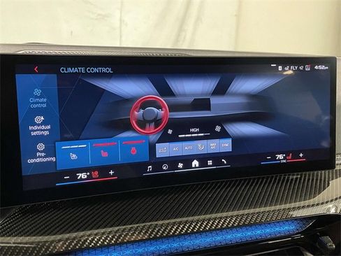 Used 2025 BMW M3 Competition image 32