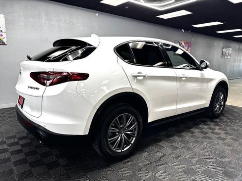 Used 2023 Alfa Romeo Stelvio Sprint RWD image 15