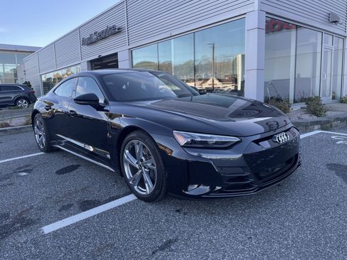 Certified 2023 Audi e-tron GT Premium Plus image 1