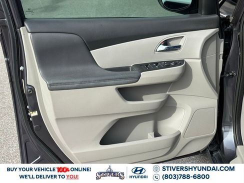 Used 2016 Honda Odyssey SE image 29