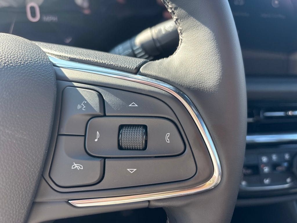 New 2026 Buick Envista Sport Touring w/ Convenience I Package FWD image 15