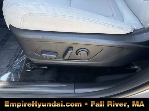 Used 2025 Hyundai Tucson SEL image 20