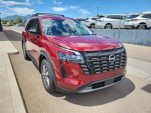 New 2026 Nissan Pathfinder SL w/ Cargo Package FWD image 9