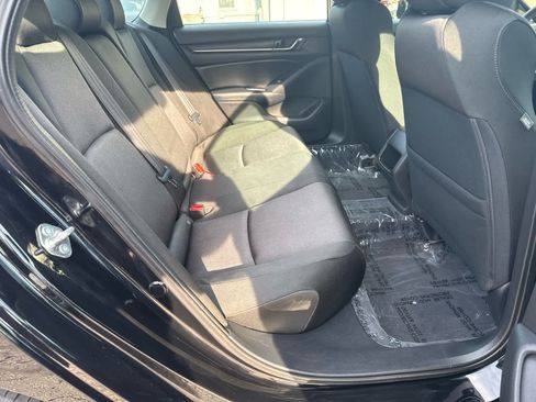 Used 2018 Honda Accord LX image 14