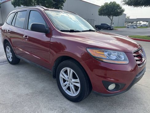 Used 2010 Hyundai Santa Fe SE FWD image 3