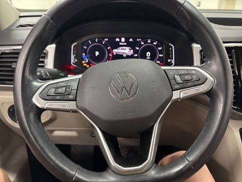 Used 2021 Volkswagen Atlas SEL AWD/4WD image 25