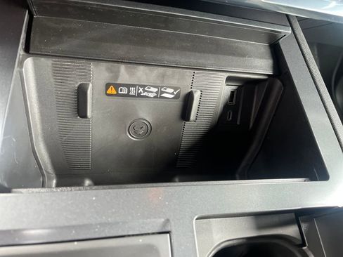 New 2026 GMC Hummer EV SUV w/ LPO, Sport Package image 27