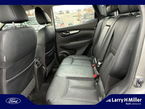 Used 2017 Nissan Rogue Sport SL image 17