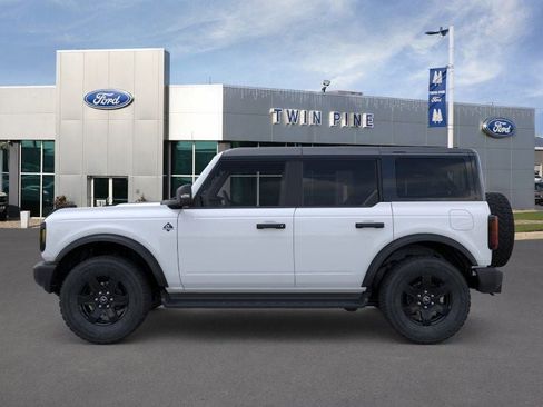 New 2025 Ford Bronco Outer Banks image 3