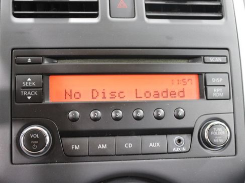 Used 2014 Nissan Versa Note SV FWD image 30
