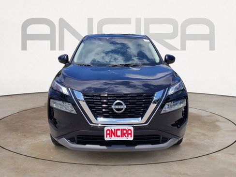Used 2023 Nissan Rogue SV FWD image 5