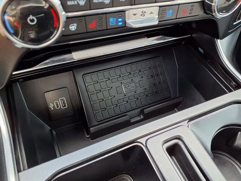 Used 2025 Ford F150 Raptor image 15