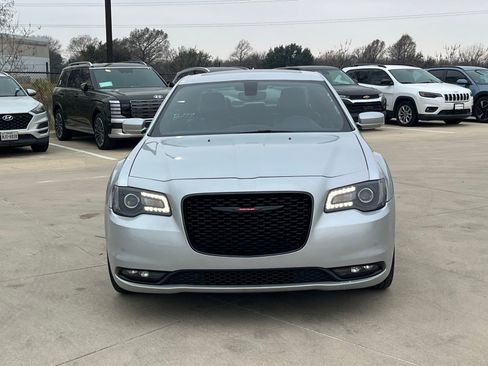 Used 2023 Chrysler 300 S image 2