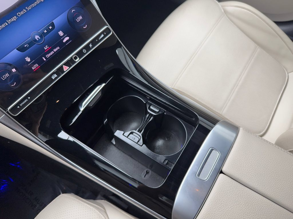 Used 2022 Mercedes-Benz C 300 Sedan image 45