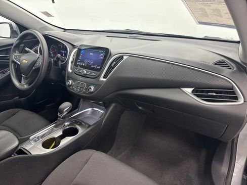 Used 2024 Chevrolet Malibu LT FWD image 27
