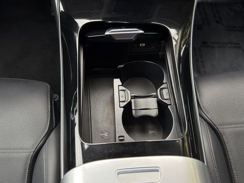 Used 2023 Mercedes-Benz C 300 Sedan image 19