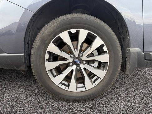 Used 2017 Subaru Outback 3.6R Limited image 10