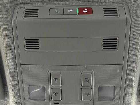 Used 2022 Volkswagen Jetta S image 21