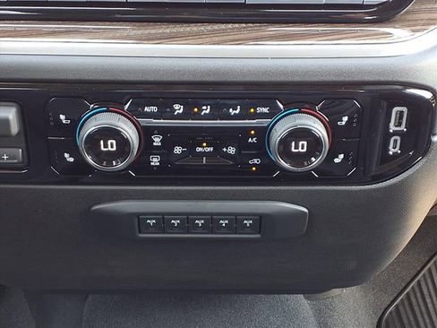 New 2025 Chevrolet Silverado 2500 LT w/ Trail Boss Package image 15