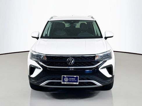 Certified 2024 Volkswagen Taos SE AWD/4WD image 6