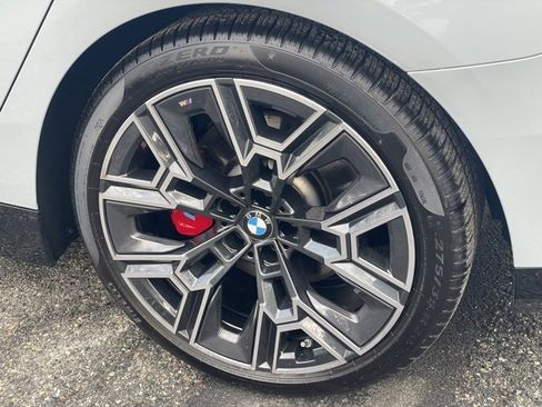 Used 2026 BMW 530i xDrive image 31