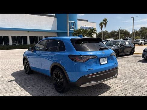 Certified 2026 Honda HR-V Sport image 4