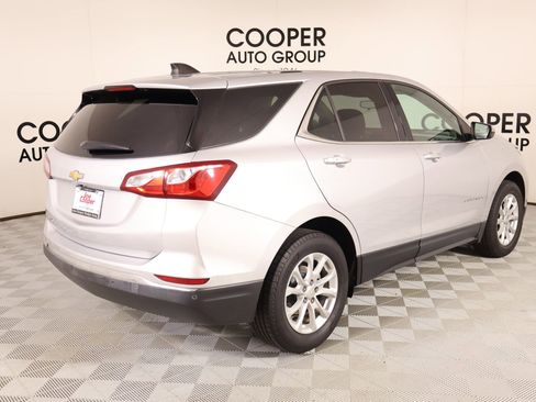 Used 2019 Chevrolet Equinox LT FWD image 20