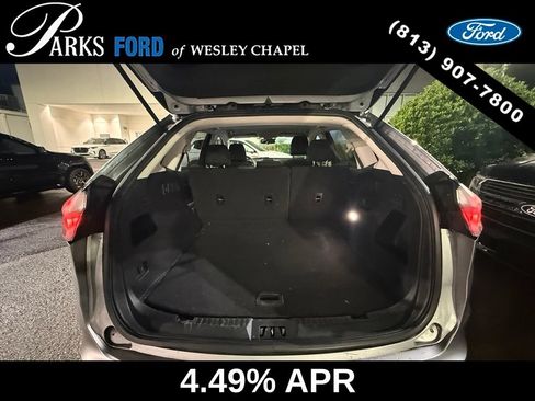 Used 2021 Ford Edge SE FWD image 6