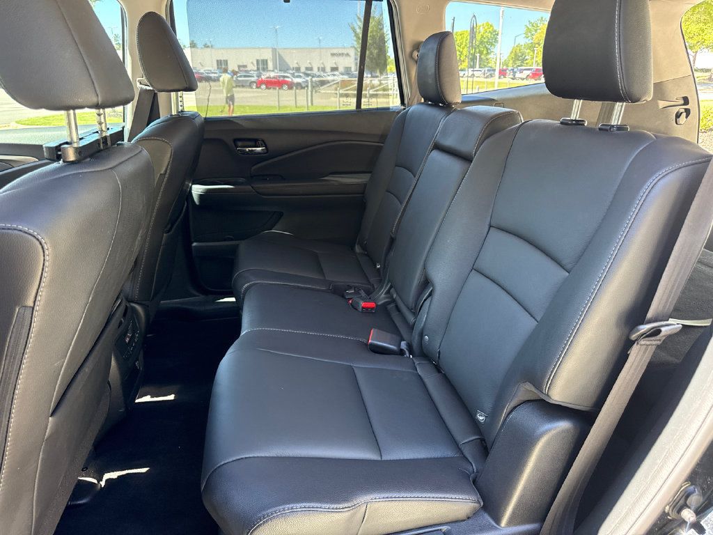 Certified 2022 Honda Pilot Special Edition image 32