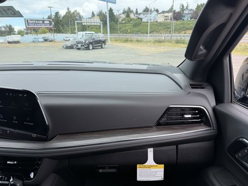 New 2026 Chevrolet Tahoe LS w/ LPO, Dark Essentials Package AWD/4WD image 24
