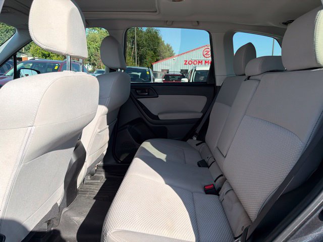 Used 2015 Subaru Forester 2.5i Premium w/ Popular Package #2 AWD/4WD image 11