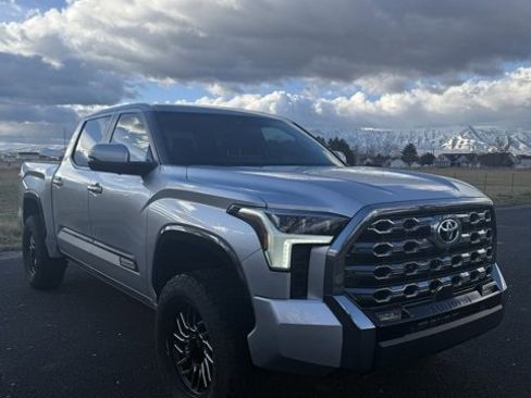 Used 2024 Toyota Tundra Platinum image 4