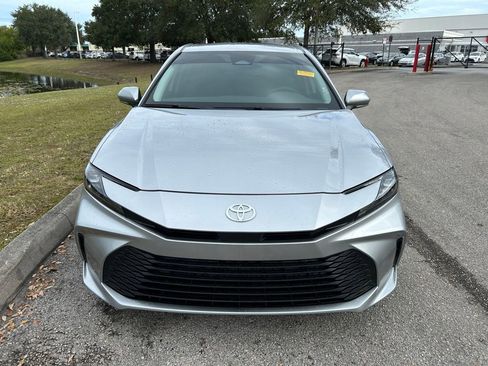Certified 2025 Toyota Camry LE image 8