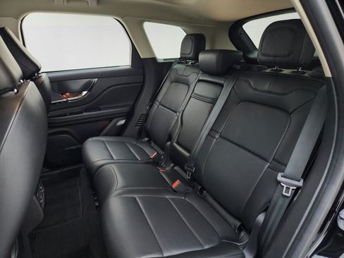Used 2024 Lincoln Corsair Grand Touring AWD/4WD image 26