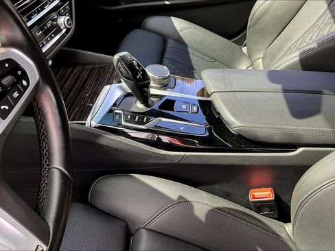Used 2023 BMW 540i w/ M Sport Package RWD image 18
