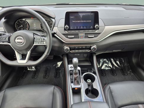 Certified 2023 Nissan Altima 2.5 SR FWD image 14