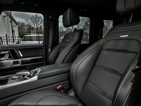 Used 2024 Mercedes-Benz G 63 AMG 4MATIC image 28