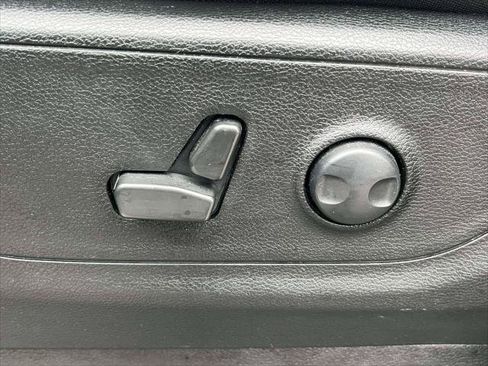 Certified 2022 RAM 1500 Big Horn AWD/4WD image 19
