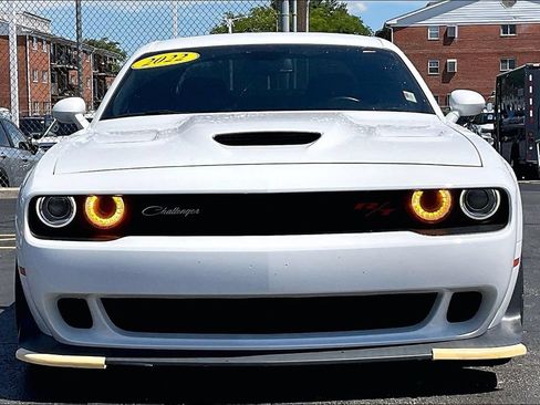 Used 2022 Dodge Challenger R/T Scat Pack RWD image 2