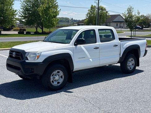 Used 2014 Toyota Tacoma 4x4 Double Cab image 3