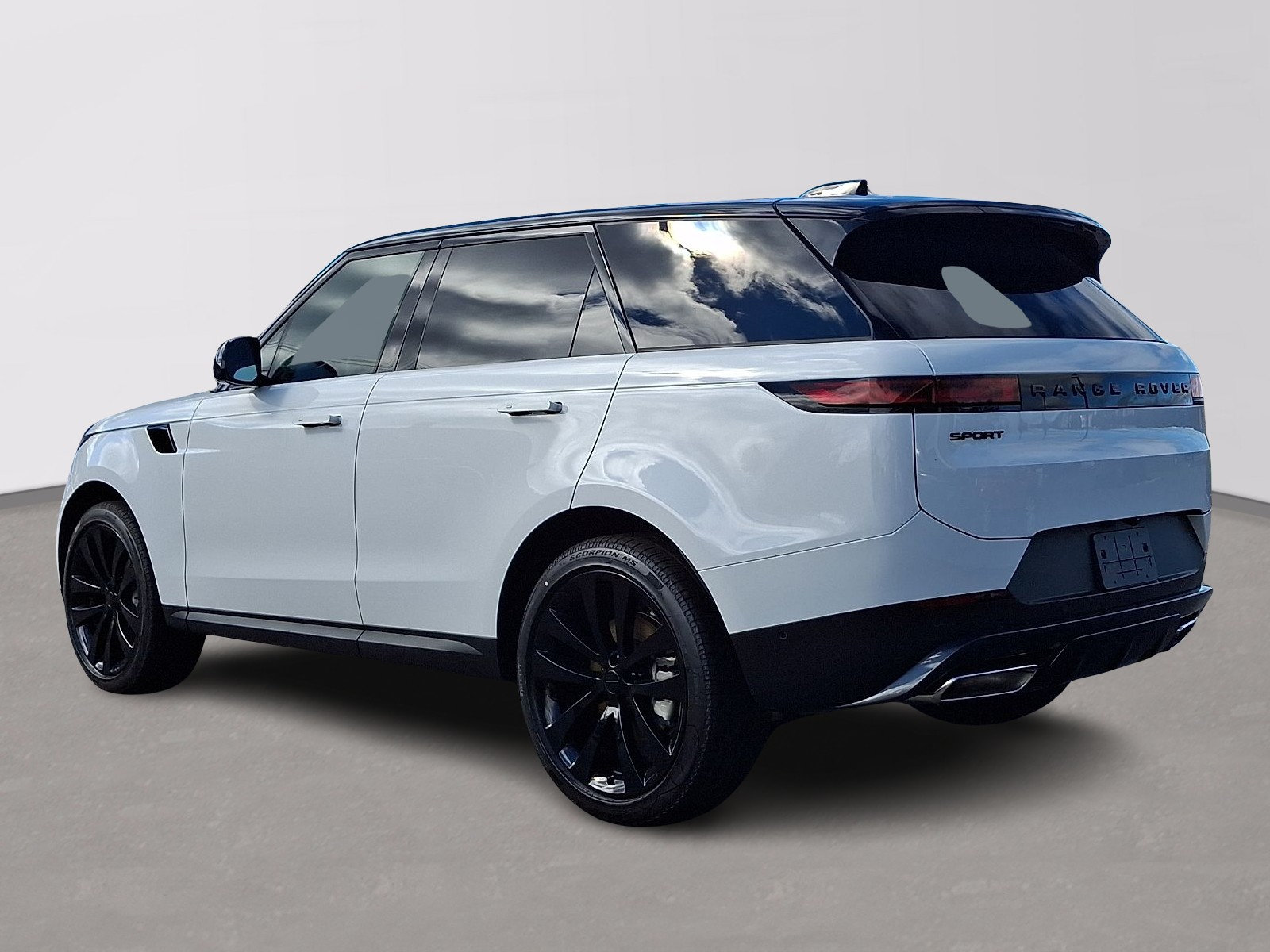 New 2026 Land Rover Range Rover Sport SE AWD/4WD image 4